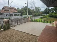 Charming 3-bedroom house with AC and WiFi in quaint Sankampang Hotels near Wat Chiang Saen