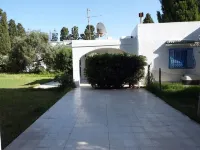 Bungalow 80 m from Nabeul beach Hotel a Nabeul