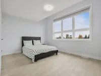 Luxury 5BR London Escape: Perfect for Families & Groups!