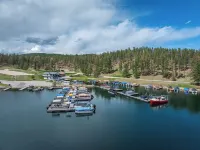 Lake Front in the Black Hills!