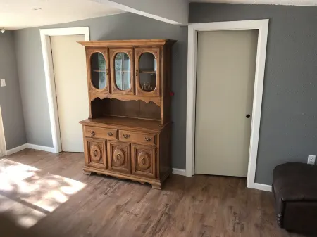 Manzanita Lake Cabin w/ great views