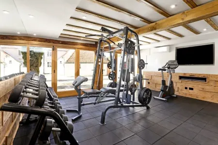 Luxury Grade 2 Listed Large Tudor Manor in Essex