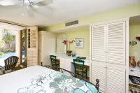 Beautiful ground floor Siesta Key  Unit w/ pool,  beach and fishing pier Hotels near Siesta Key