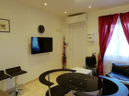 POTAL - Rental of furnished accommodation for your trips to SOISSONS ET CUFFIES