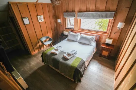 Alto Melimoyu Hotel & Patagonia Отели в г. Сиснес