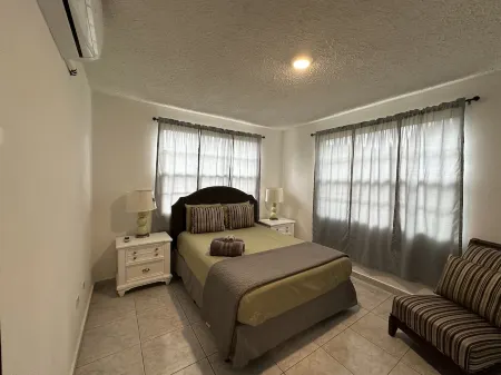 El Yunque House with Private Pool & Amazing Views Отели в г. Мамейес II