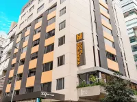 Hotel Finlandia Hotels near Parque La Carolina
