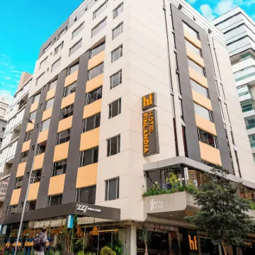 Hotel Finlandia Hotels near Equinoctial Technologic University