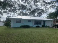 Cozy Southern Florida House 7 minutes from the beach Hotels near Cove Road Park