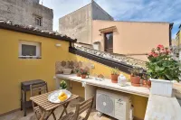 Ragusa exclusive flat with terrace & barbecue