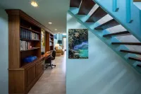 Gallows Point 8D, luxury oceanview upper premium condo at Gallows Point Resort.