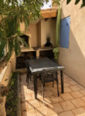 Small haven of peace 250m from the beach of carry le rouet
