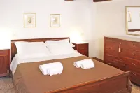 Casa Girolamo - Super Central with Private Parking