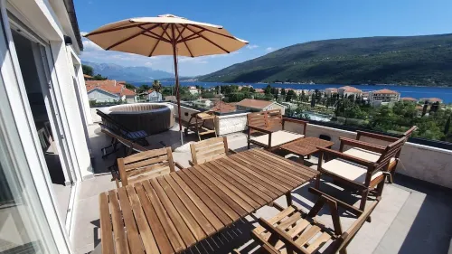 New!!! Lux apartmrnt 10min from beach. spacious, quiet, clean Hotels in Kumbor