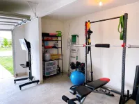 Discover Central Texas: Full Home in Austin/Kyle! Hotels in Kyle