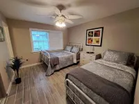 The Lake House Hotel in zona Towns Garden Center Lake Howell