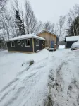 Diamond lake waterfront cottage just west of Bancroft