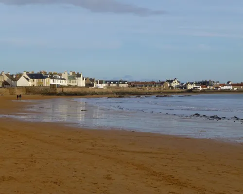 Elie Residence Studio Apartment, perfect for 2! Ground-floor. Hotels in Leven