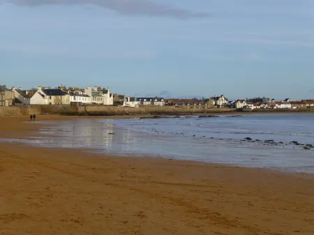 Elie Residence Studio Apartment, perfect for 2! Ground-floor. Отели рядом с достопримечательностью «Elie Beach»