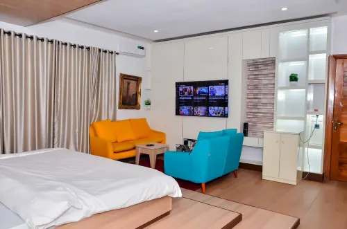 AMERICA LUXURY EXTENDED STAY