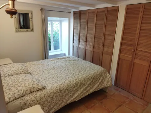 Typical stone house with swimming pool surrounded by nature Hotels in Clermont-d'Excideuil