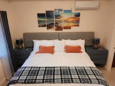 Javacay 2-Bedroom Town House Pool Wi-Fi Balcony Hotel a 