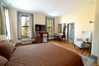 Oneida Community Mansion House Hotels in Oneida