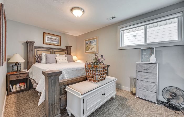 Anglers Cottage on Lake Cornelia Pets Welcome!