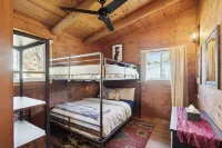 Lakefront Log Cabin - Private Pier & 4 Kayaks! Hotels in Oconto County