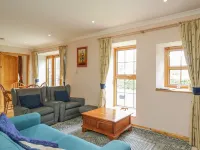 Kamba Cottage Hotels in Forfar