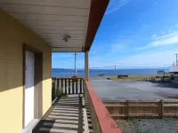 Qualicum Bay Resort - Sea View