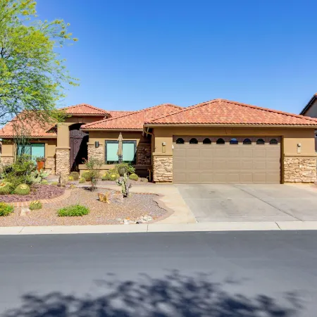 Newly Renovated Home w/ Pool Access in Tucson!