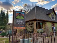 Under the Eaves Inn at Zion National Park Hotels in Springdale