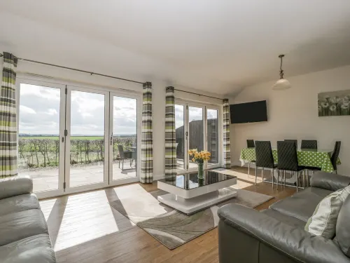 Rectory Farm Lodge - 4-Star