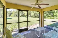 Pet-Friendly Lakeland Condo w/ Screened Porch! - Apartments