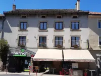 Le Barriol Hotel di Saint-Julien-Chapteuil