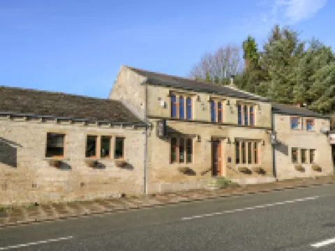 Rock Hollow Hotel di Halifax