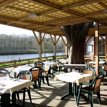 Logis Hôtel Restaurant Beau Rivage