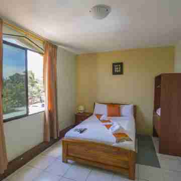 Hostal Andry Rooms