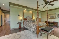 Fish, Swim and More Lakefront Alabaster Home - 4-Star