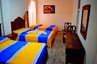 Hotel Corona Zihua - 2-Star