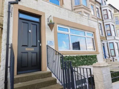 Eden Bay Retreat Các khách sạn gần Way of the Roses