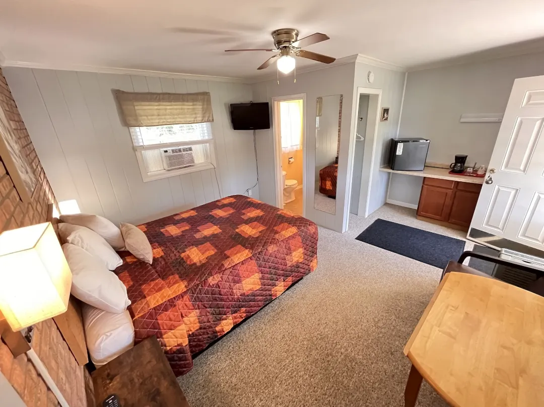 Honor Motel - Frankfort, MI
