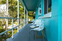 Sea Jay Motel and Marina