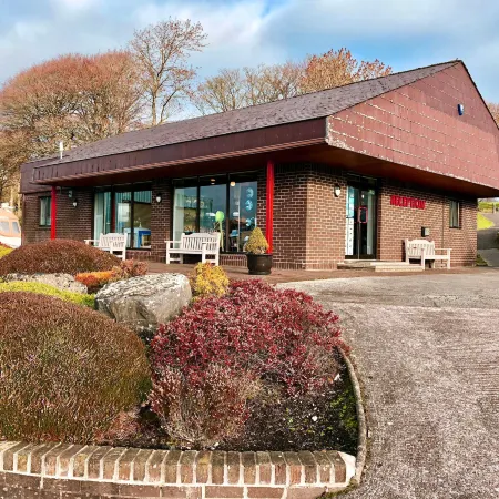 Manor House Marine & Cottages
