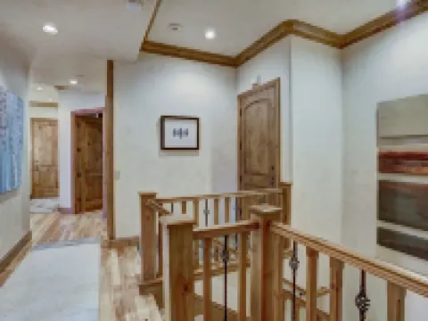 4Br Plus Den Platinum Townhome, Walk to Lift Townhouse Hotels in Edwards