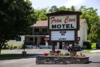 Fran Cove Motel - Motels