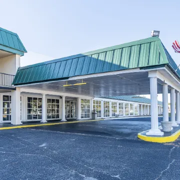 Dothan National Golf Club and Hotel