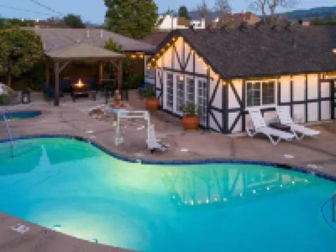 Solvang Inn & Cottages Hotéis em Solvang