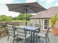 Beudy'r Wennol فنادق في Llandwrog